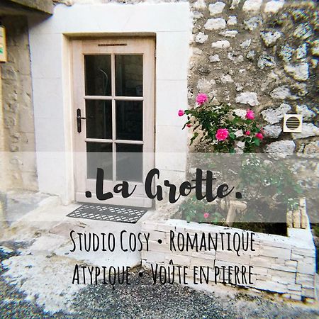 La Grotte Apartment La Garde Adhemar Bagian luar foto